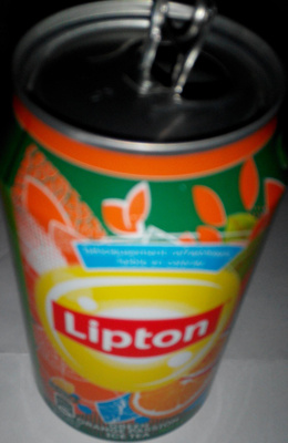 Boisson aux extraits de thé vert, jus d'orange, jus de fruits de la passion