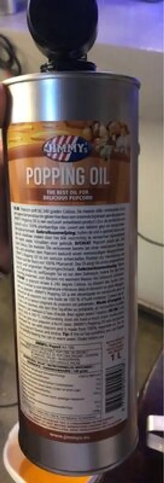 Popcorn oil front packaging