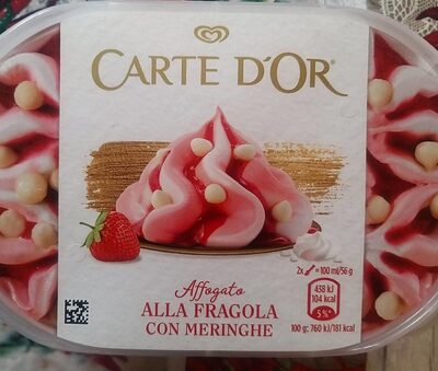Affogato alla fragola con meringhe