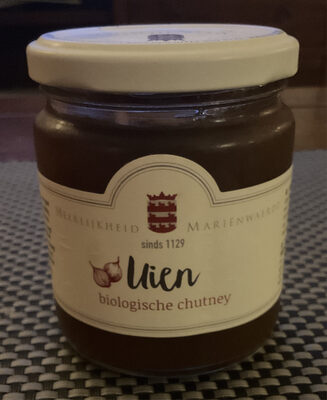 Biologische uienchutney