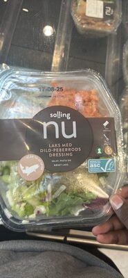 Laks med dild-peberrods dressing