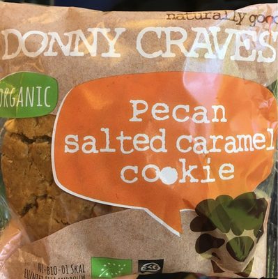 Pecan salted caramel cookie