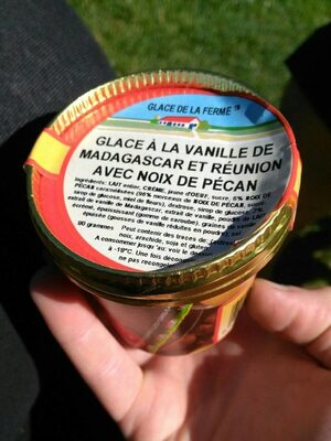 Glace de la ferme vanille noix de pécan