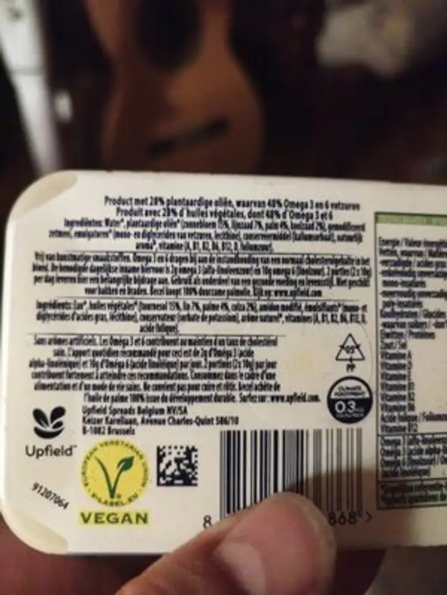 Light margarine omega 3 ingredients label