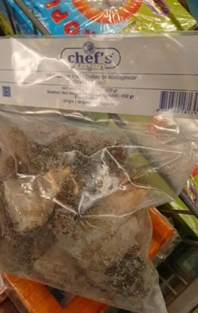 Crabes de Madagascar front packaging