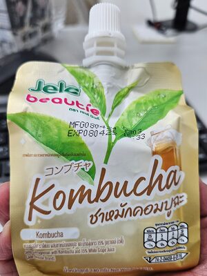 เยลลี่คาราจีแนนผสมชาหมักคอมบูฉะและน้ำองุ่นขาว