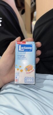 SOYMILK Original front packaging