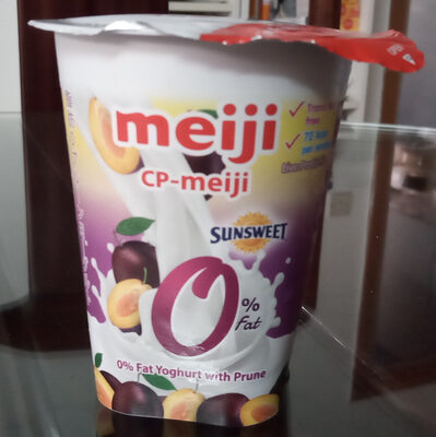 0% fat yoghurt with prune