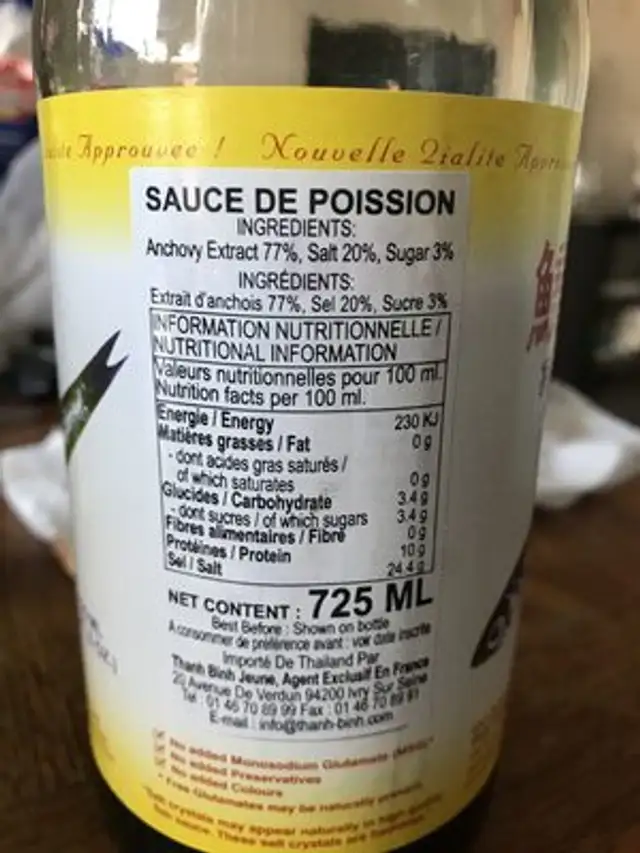 Sauce Poisson Ca Com 725ML Thailande ingredients label