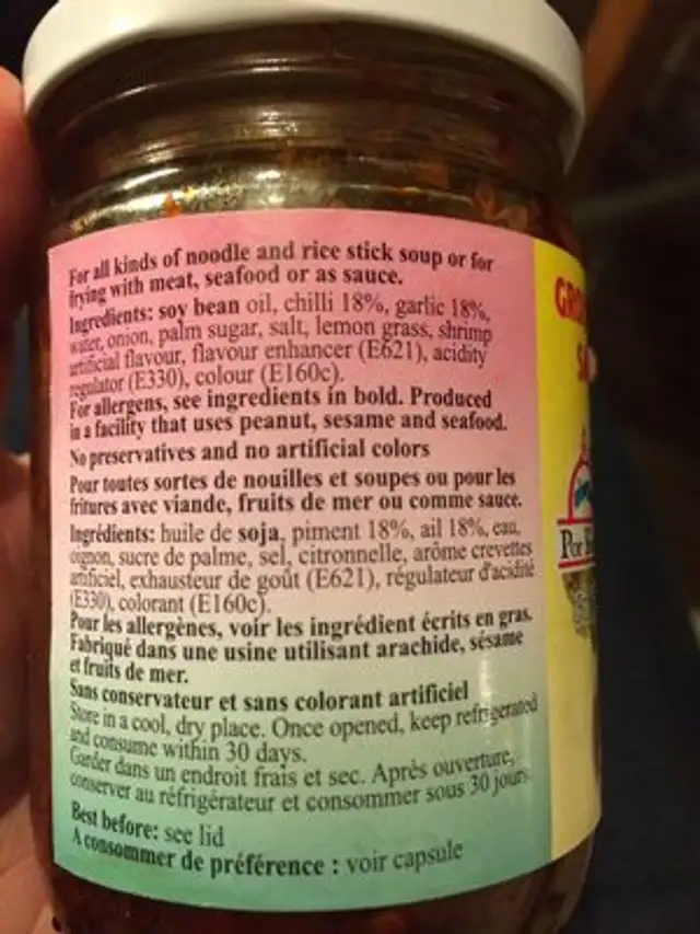 Por kwan, ground chilli with frid garlic ingredients label