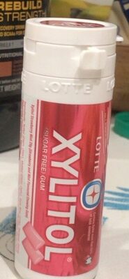 Xylitol strawberry gum