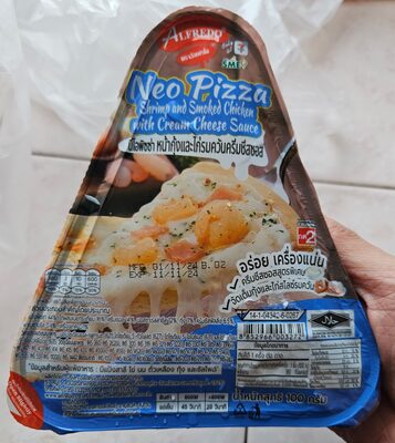 อัลเฟรโด นีโอพิซซ่า หน้ากุ้งและไก่รมควันครีมชีสซอส