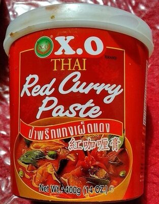 Red curry paste front packaging