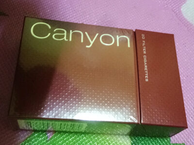 ၜံက် front packaging
