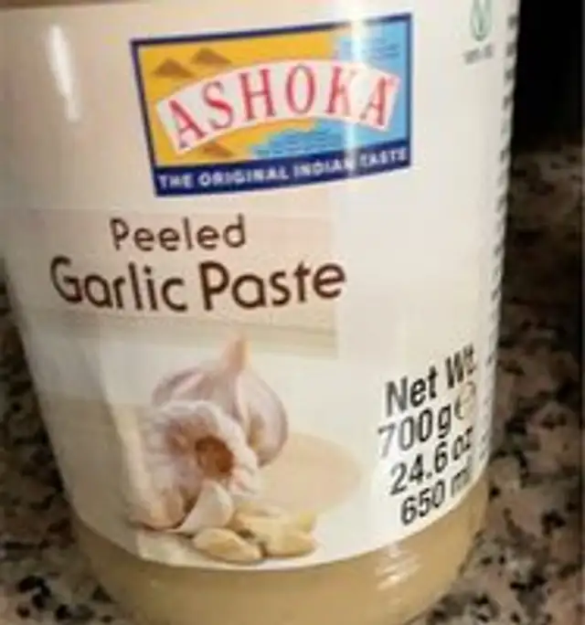 Peeled garlic paste