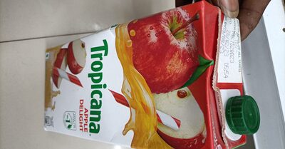 Tropicana apple 1ltr (5)