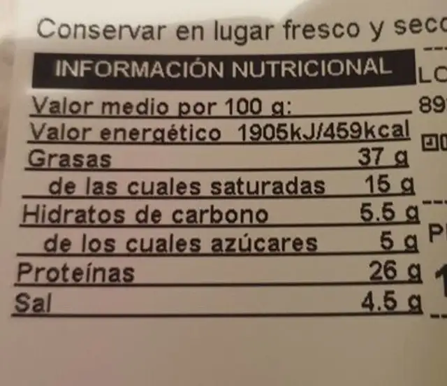 SNCKS DE FUET EXTRA nutrition facts table