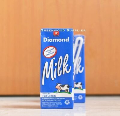 Diamond Full Cream Milk UHT