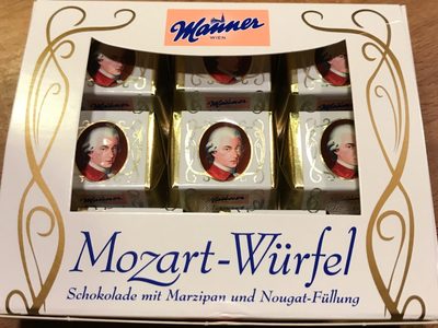 Mozart-würfel, Schokolade Mit Marzipan Und Nougat-. ..