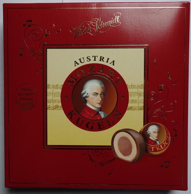 Austria Mozartkugeln front packaging