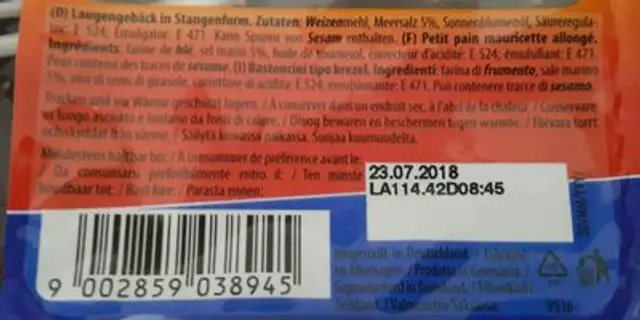 Salzsticks In Der Praktischen 250g Packung Von Snackline ingredients label
