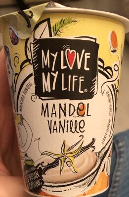 Mandlová alternativa jogurtu s vanilkou