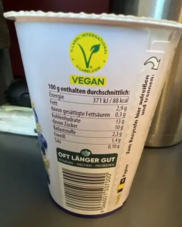 Hafer auf Heidelbeer & schwarzer Ribisel nutrition facts table