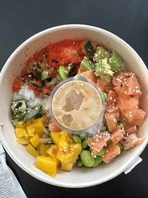 Poke Bowl Lachs