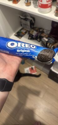 OREO Original Choc Cookie Sandwich with Sweet Vanilla Creme