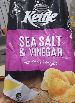 Kettle Chips Sea Salt & Vinegar front packaging