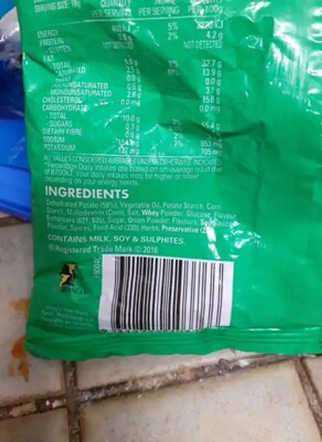 Jumpy's Chicken Flavoured Potato Snacks ingredients label