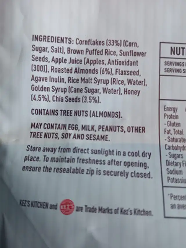 Roasted almond chia and honey crunch ingredients label