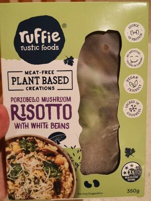 Portobello mushroom risotto with white beans