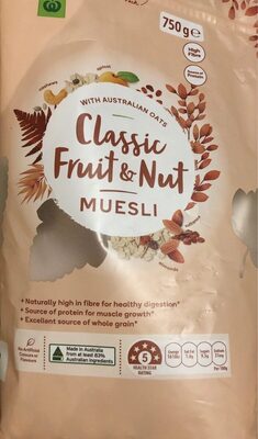 Classic Fruit & Nut Muesli front packaging