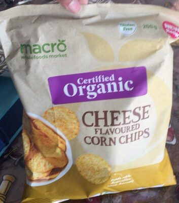 Cheese flavoured corn chips front packaging