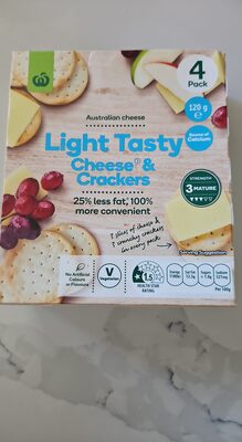 Light tasty cheese & crackers