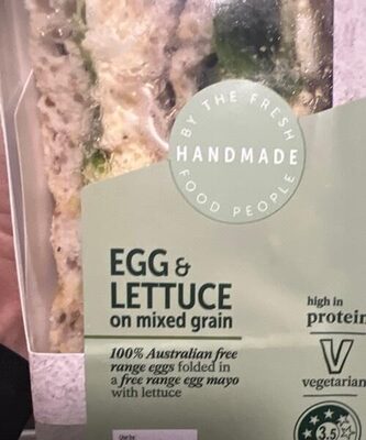 Egg and lettuce mixed grain sandwich