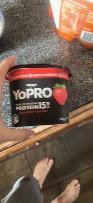 STRAWBERRY YOGHURT