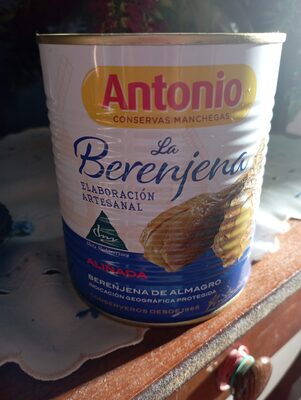 Berenjena aliñada de Almagro