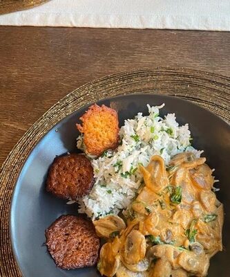 Schnelles Champignons-Spinat Stroganoff