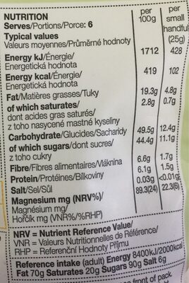 Melange fruits noix et baies nutrition facts table